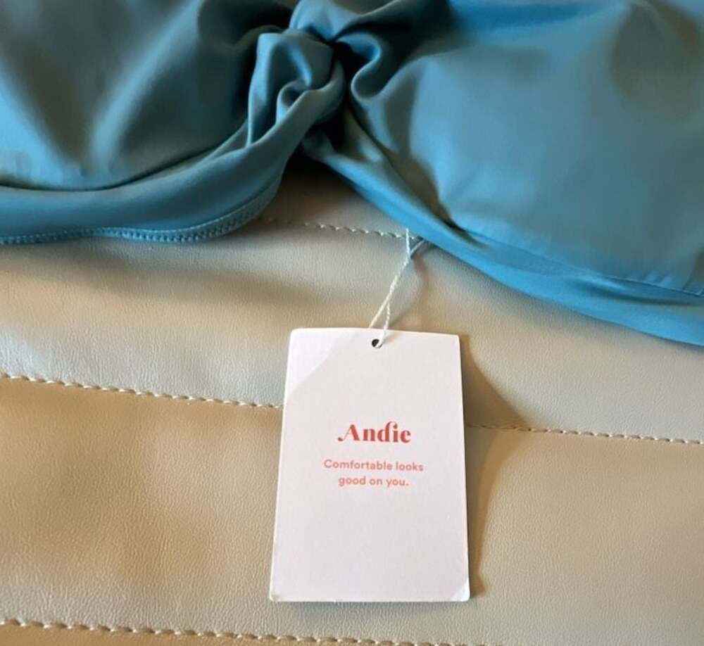 Andie The Capri Top in Bay‎ - Picture 4 of 9